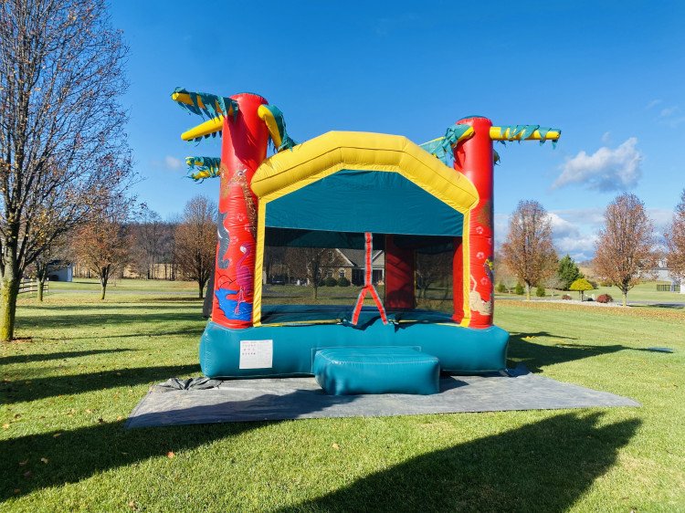 Sarafi bounce house